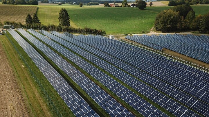 Reporterre sur France Inter : énergie solaire et artificialisation des sols