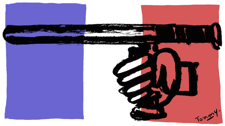 «<small class="fine d-inline"> </small>Pas question d'avocat, ici, c'est moi qui commande.<small class="fine d-inline"> </small>» Témoignages de gardes à vue en état d'urgence