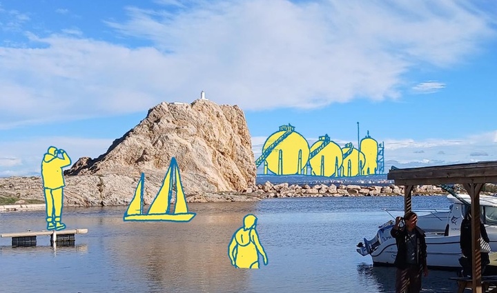Grande balade de la trilogie plastique, à Châteauneuf-les-Martigues (Bouches-du-Rhône)