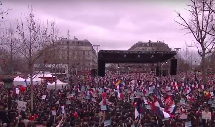 Mélenchon et Hamon : l'enjeu de leur duel