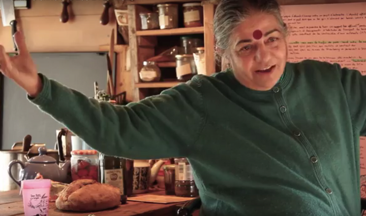 <span class="caps">VIDEO</span> - Pour Vandana Shiva, la Zad montre «<small class="fine d-inline"> </small>comment cultiver le futur<small class="fine d-inline"> </small>» 