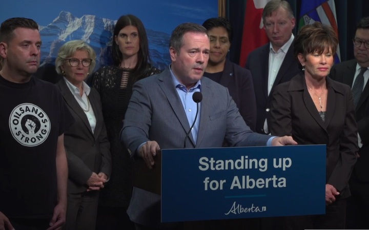 Au Canada, l'Alberta en guerre contre les écologistes