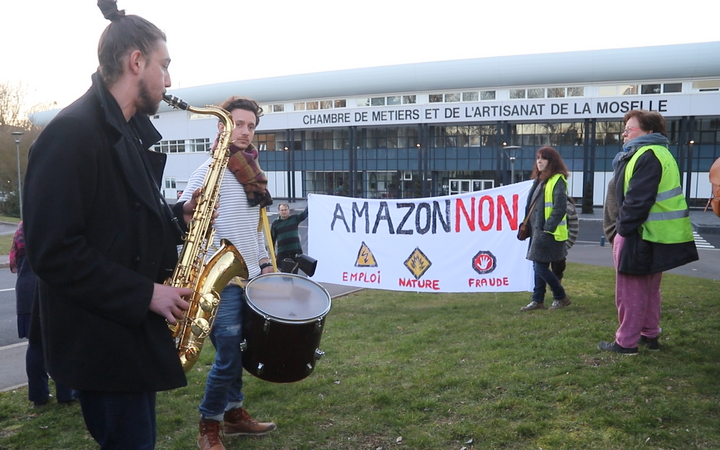 Reporterre sur Radio Suisse : Amazon, ça suffit