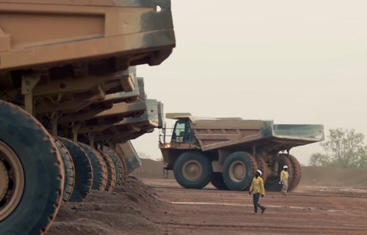 Montagne d'Or : une étude du <span class="caps">WWF</span> révèle que les emplois annoncés ne seront pas au rendez-vous