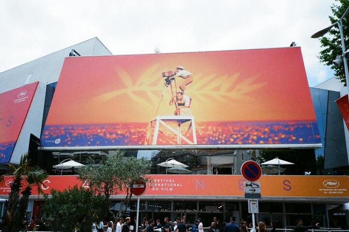 Festival de Cannes : une salariée interdite de travailler à cause de son engagement écolo