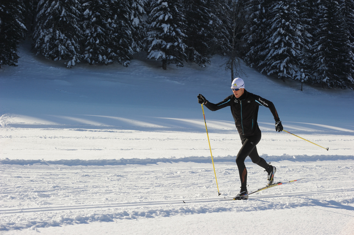 Ski : les farts contenant des <span class="caps">PFAS</span> interdits le 1<sup class="typo_exposants">er</sup> janvier