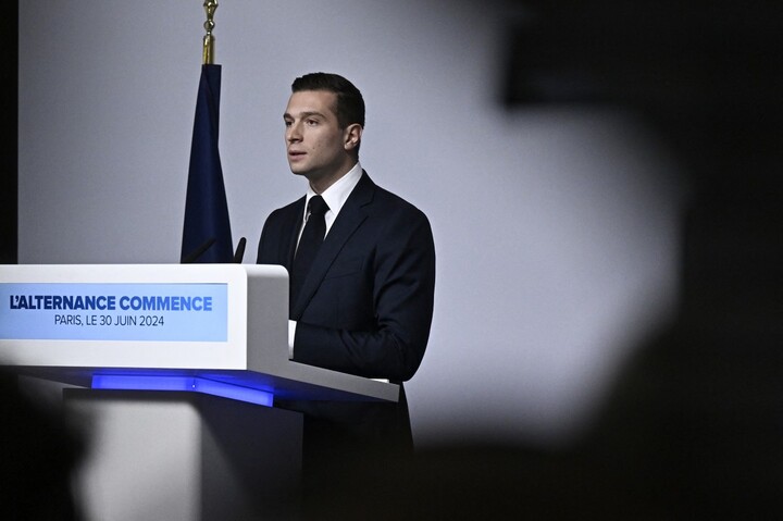 Le néofascisme aux portes du pouvoir