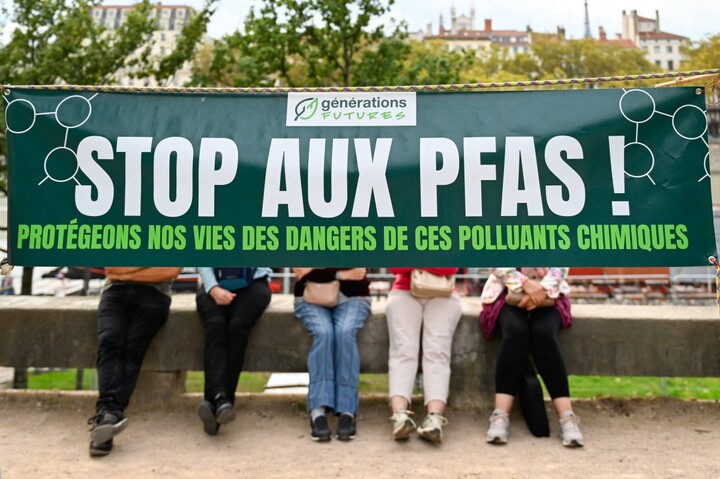 Polluants éternels : les angles morts de la surveillance