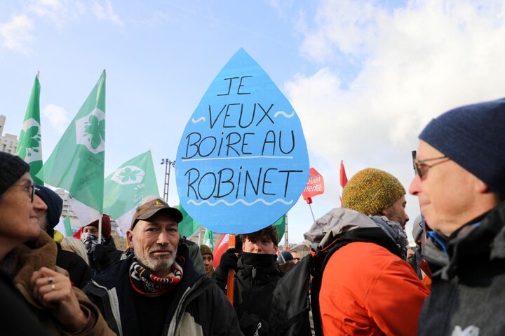 Annonces du gouvernement sur l'eau : «<small class="fine d-inline"> </small>C'est une forme de trumpisme à la française<small class="fine d-inline"> </small>» 