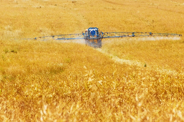 Pesticides : des fraudes dénoncées dans un laboratoire qui évalue leur toxicité