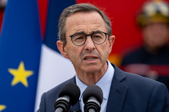 Bruno Retailleau veut «<small class="fine d-inline"> </small>stopper le financement des renouvelables<small class="fine d-inline"> </small>»