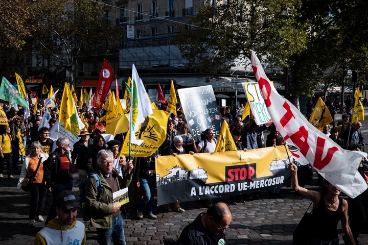 La <span class="caps">CGT</span>, Greenpeace... Plus de 40 organisations appellent Macron à s'opposer au Mercosur