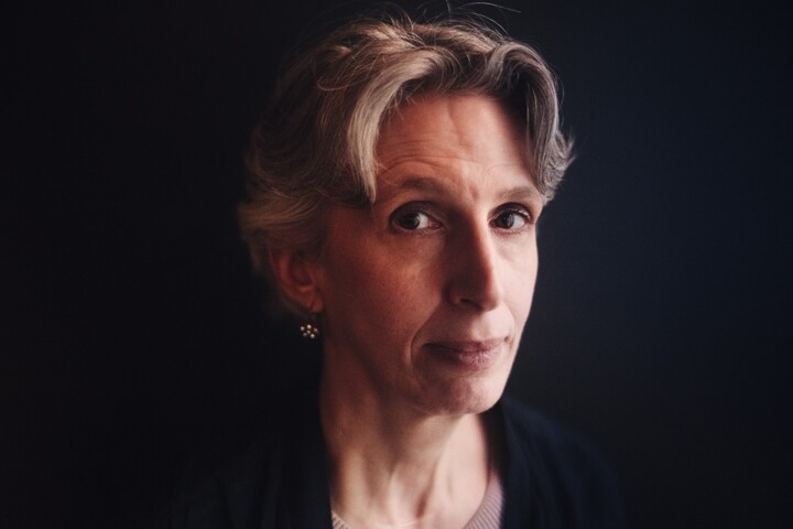 Mona Chollet : «<small class="fine d-inline"> </small>Sous le capitalisme, être l'écolo parfaite n'est pas vraiment possible<small class="fine d-inline"> </small>»