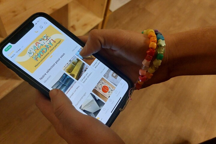 Home Exchange, Geev... La consommation collaborative, antidote au Black Friday<small class="fine d-inline"> </small>?
