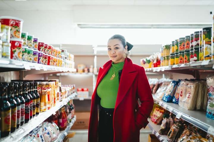 Zéro supermarché<small class="fine d-inline"> </small>? Elle ouvre une petite épicerie dans un quartier populaire