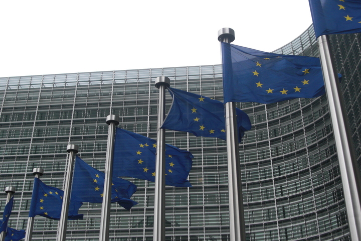 Pesticides : 1<sup class="typo_exposants">re</sup> victoire pour Générations futures face aux dérégulations voulues par l'Europe