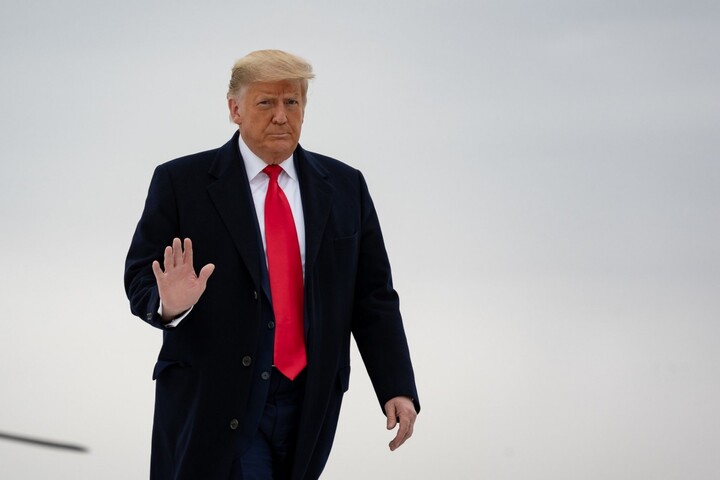 Trump nomme un météorologue controversé à la tête d'une importante agence scientifique