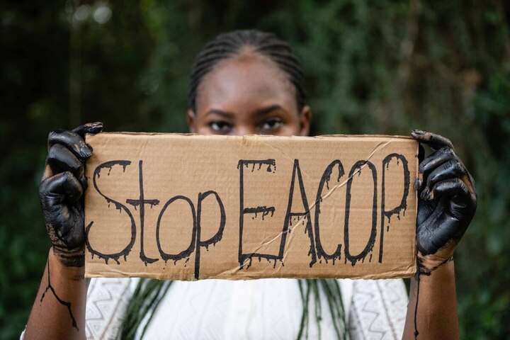 Harcèlement, expulsions... Le triste bilan du projet de TotalEnergies en Ouganda