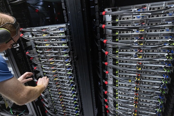 Le numérique consomme déjà 10<small class="fine d-inline"> </small>% de l'électricité en France 