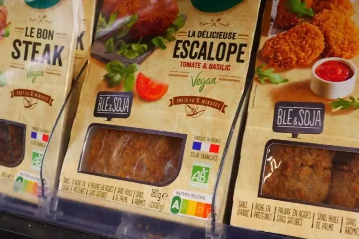 Les «<small class="fine d-inline"> </small>steaks de soja<small class="fine d-inline"> </small>» culpabilisent les amateurs de viande