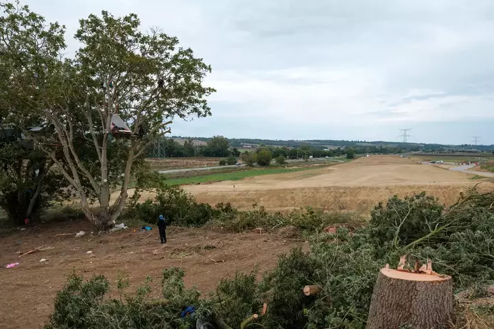A69 : après l'arrêt des travaux, quel avenir pour le chantier<small class="fine d-inline"> </small>? 