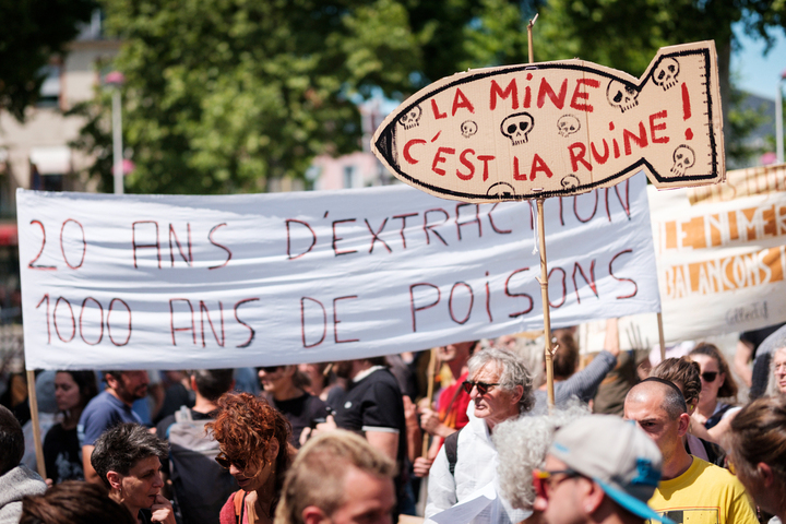 Dans les Pyrénées, bataille contre la réouverture d'une mine d'or et de tungstène