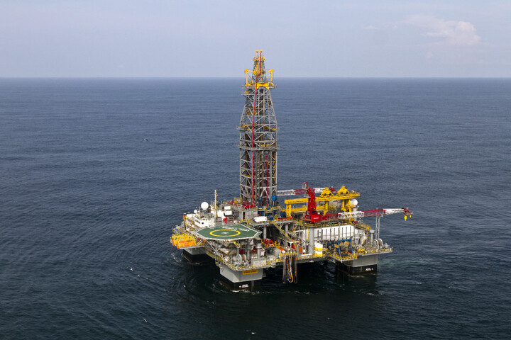 Pétrole, gaz… Des élus veulent relancer les hydrocarbures dans les territoires d'outre-mer