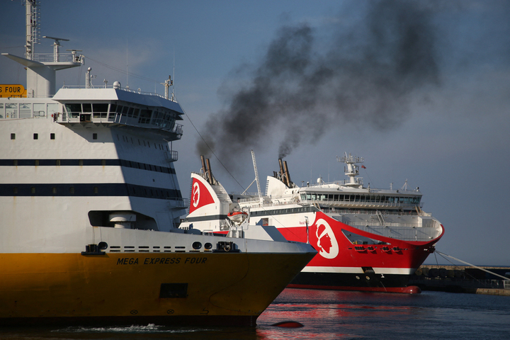 Fausse solution : comment les épurateurs des gros navires empoisonnent la Méditerranée