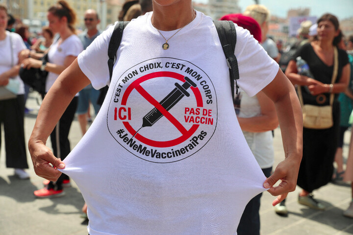 Les antivax, symptômes de nos défaillances politiques, de Pasteur au Covid