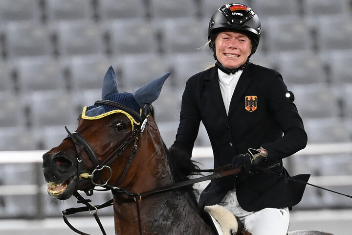 Aux <span class="caps">JO</span>, les timides avancées contre la maltraitance des chevaux