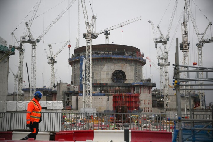 Dans le monde, le nucléaire ne fait plus rêver