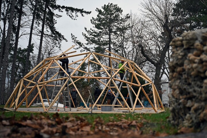 Près de Nantes, un habitat léger et paysan attaqué par la préfecture