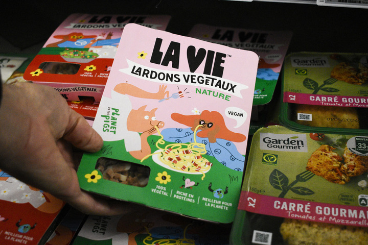 Bataille autour des «<small class="fine d-inline"> </small>saucisses véganes<small class="fine d-inline"> </small>» en Allemagne, où l'alimentation végétale décolle