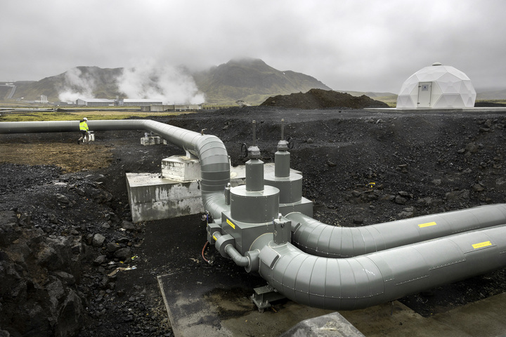 «<small class="fine d-inline"> </small>Un leurre climatique<small class="fine d-inline"> </small>» : l'Académie des sciences alerte sur la géoingénierie