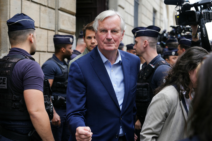 À 73 ans, Michel Barnier (<span class="caps">LR</span>) nommé Premier ministre