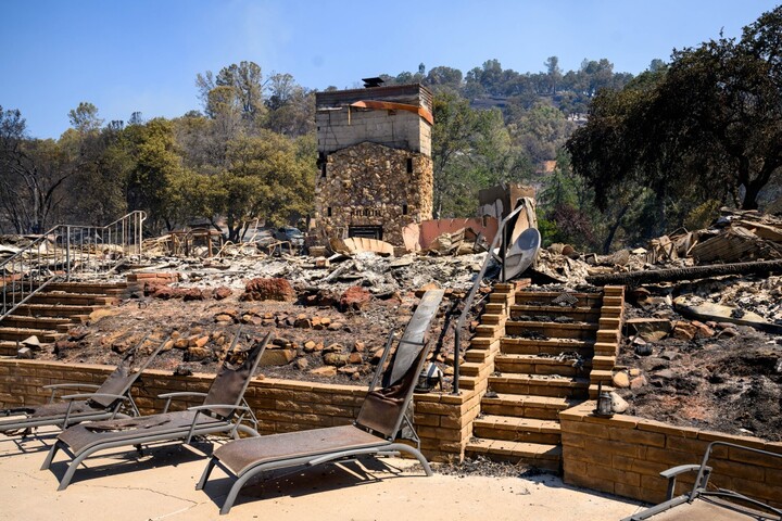 29 000 personnes évacuées : la Californie en flammes