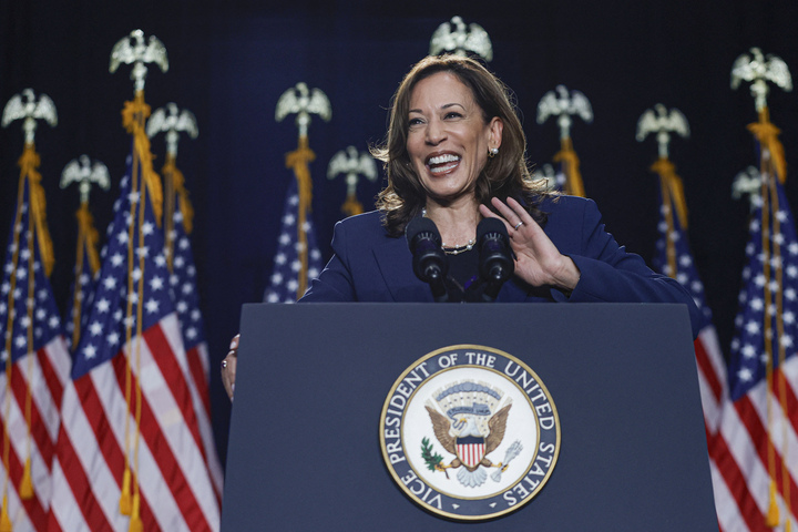 Kamala Harris, une «<small class="fine d-inline"> </small>championne du climat<small class="fine d-inline"> </small>» 
