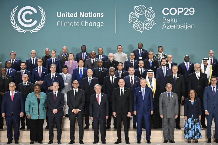 À la <span class="caps">COP29</span>, 60<small class="fine d-inline"> </small>% des présents sont des hommes 