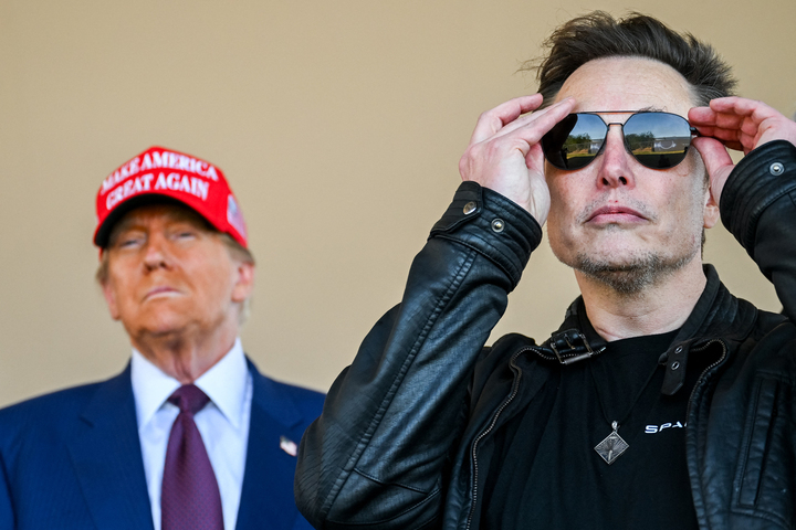 «<small class="fine d-inline"> </small>Trump et Musk nous mènent vers un monde glacial, dominé par l'<span class="caps">IA</span><small class="fine d-inline"> </small>»