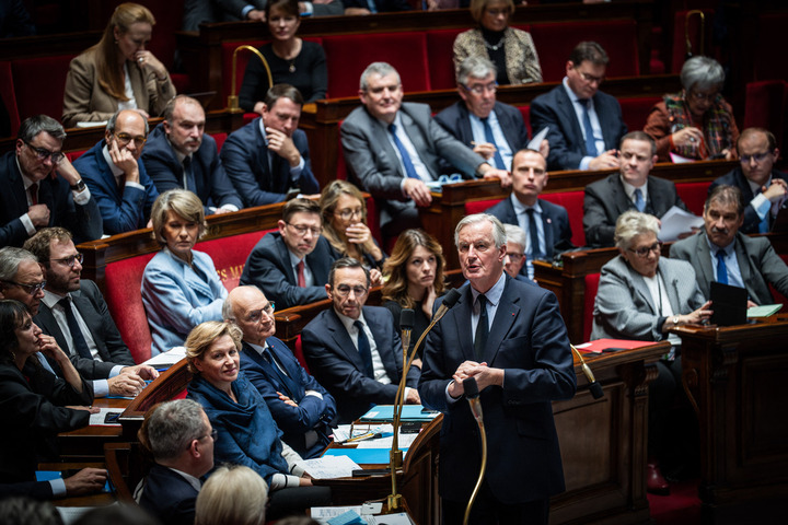Motion de censure : «<small class="fine d-inline"> </small>Le <span class="caps">NFP</span> doit obtenir la responsabilité de gouverner<small class="fine d-inline"> </small>»