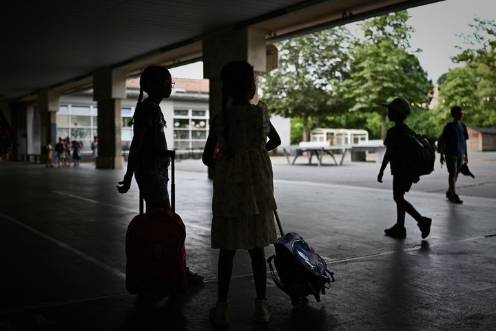 784 écoles fermées à cause de la canicule, des fêtes et des courses annulées