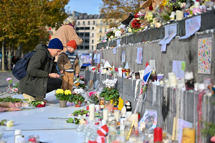 «<small class="fine d-inline"> </small>Face au 13-Novembre, choisir d'être heureux est un acte de résistance<small class="fine d-inline"> </small>»