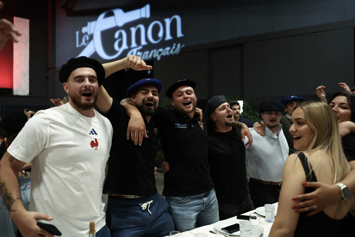 «<small class="fine d-inline"> </small>Furieux d'être associés à cet événement<small class="fine d-inline"> </small>», des vignerons se lèvent contre le Canon français