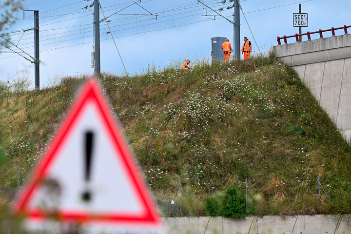Sabotages des <span class="caps">TGV</span> : «<small class="fine d-inline"> </small>C'est une arme efficace pour perturber l'ordre du monde<small class="fine d-inline"> </small>» 