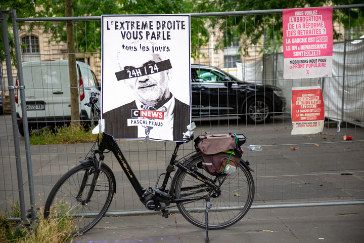 Dans les médias d'extrême droite, une croisade anti-écolo