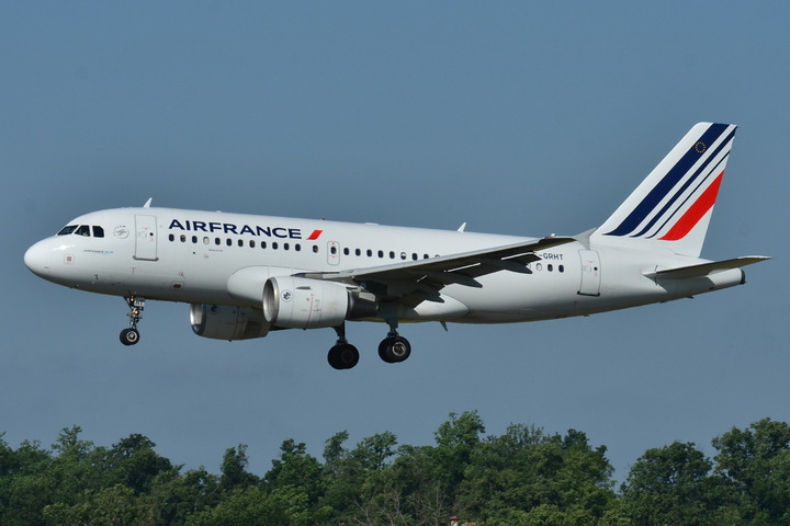 Bruit des avions : le gouvernement veut piocher dans le fonds de compensation