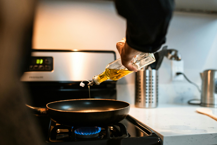 L'hexane, un dérivé toxique du pétrole, se retrouve dans notre alimentation