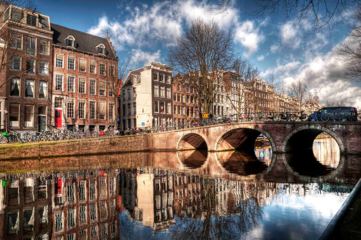 Amsterdam interdit la pub pour la viande et les énergies fossiles