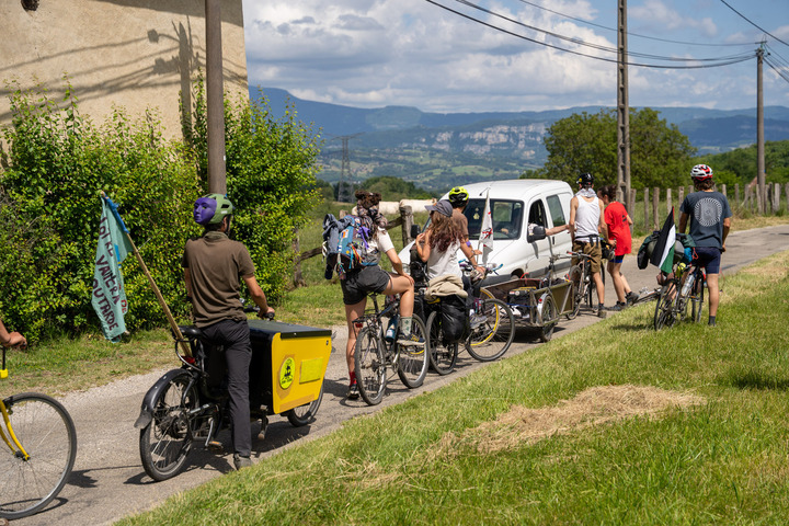 <span class="caps">LGV</span> Lyon-Turin : un convoi à vélo pour alerter les habitants des ravages du tracé