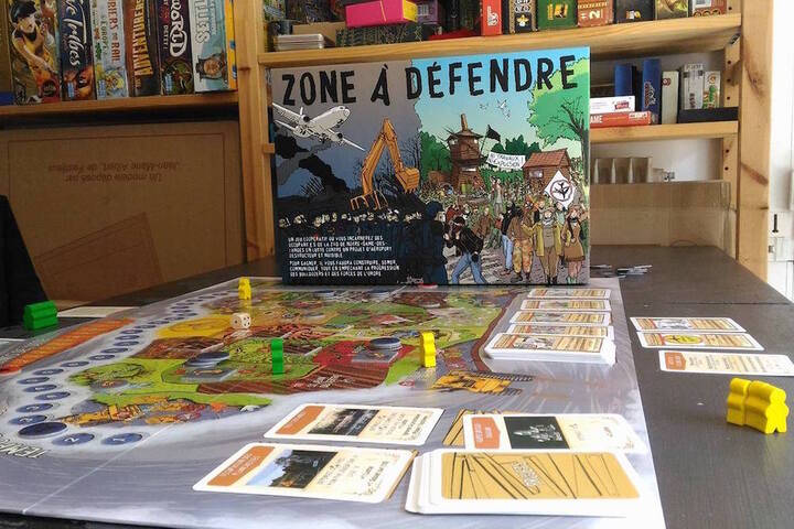 «<small class="fine d-inline"> </small>Zone à défendre<small class="fine d-inline"> </small>» : le jeu collaboratif qui lutte contre l'aéroport de Notre-Dame-des-Landes